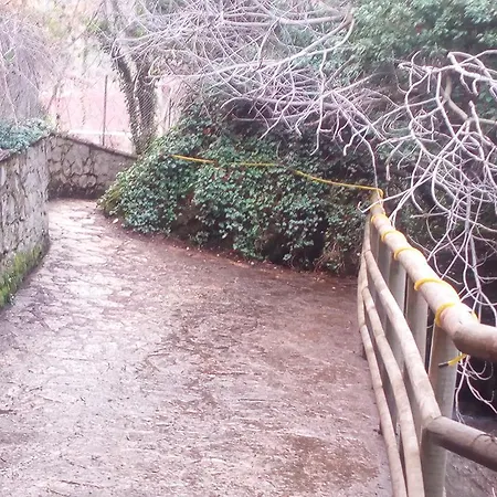 Летний дом Waterfall *
